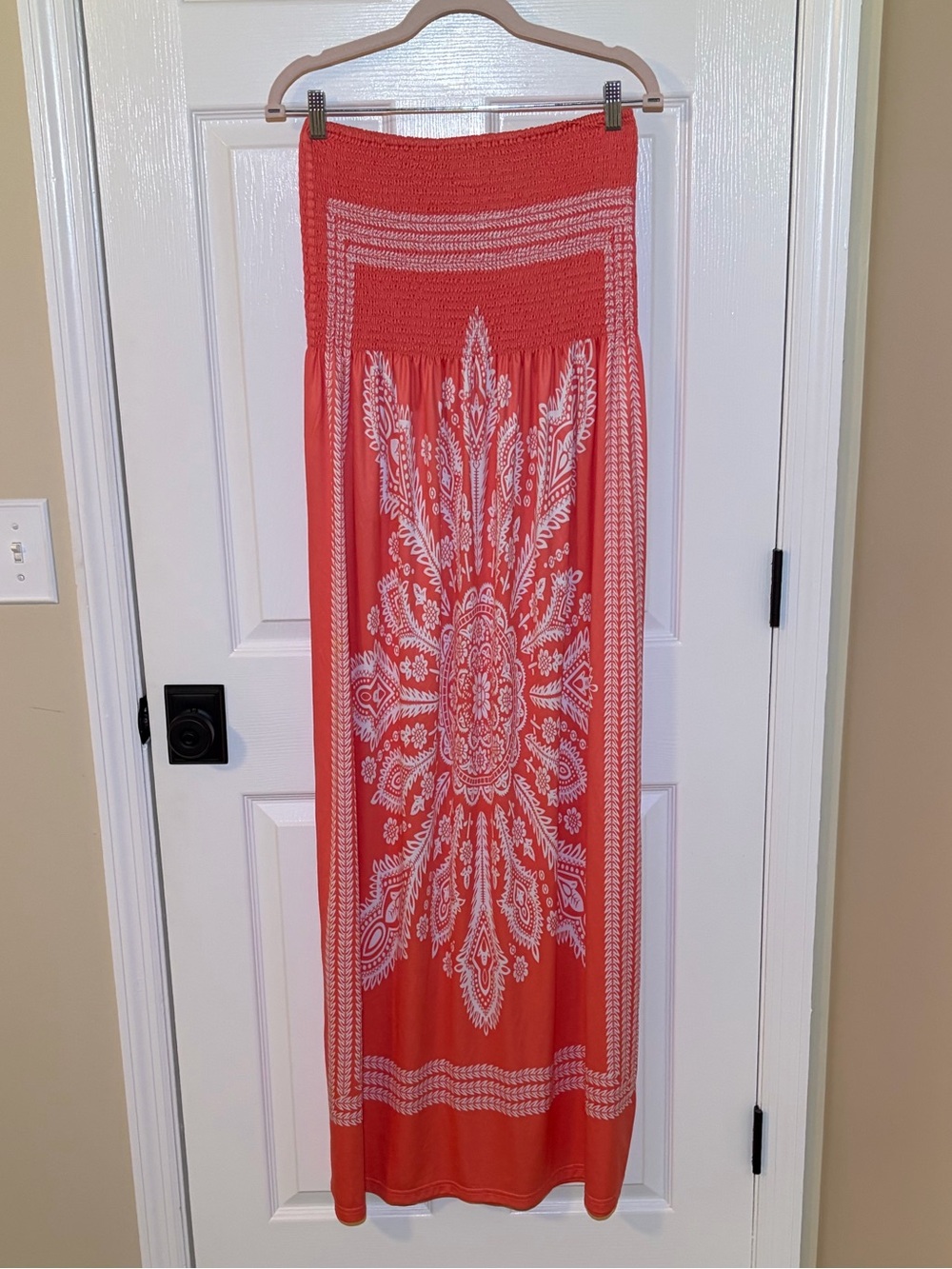 Venus Coral Smocked Top Long Maci Sundress With White Design. Size Large